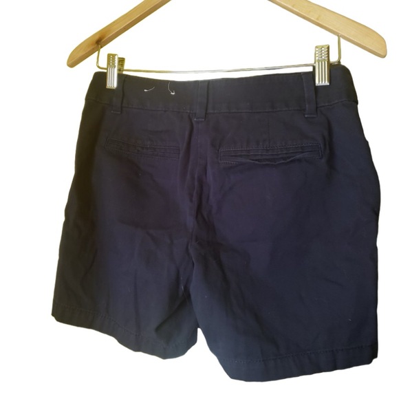 Loft woman short size 0P  navy blue Short Petitte euc - Picture 2 of 2